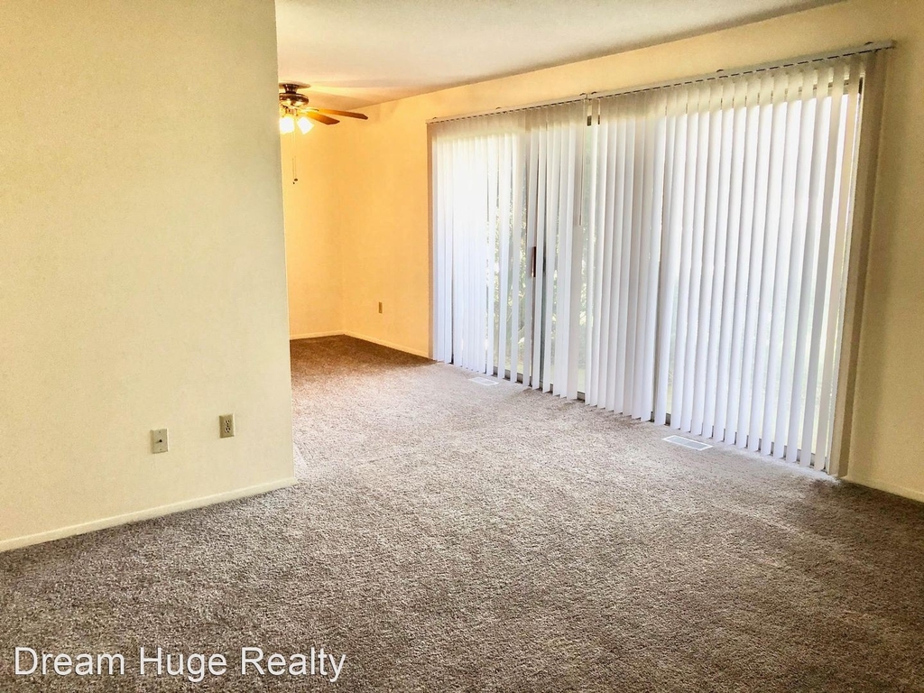 745 Sunset Blvd - Photo 12