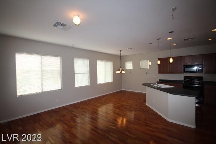 725 Old Moccasin Avenue - Photo 2