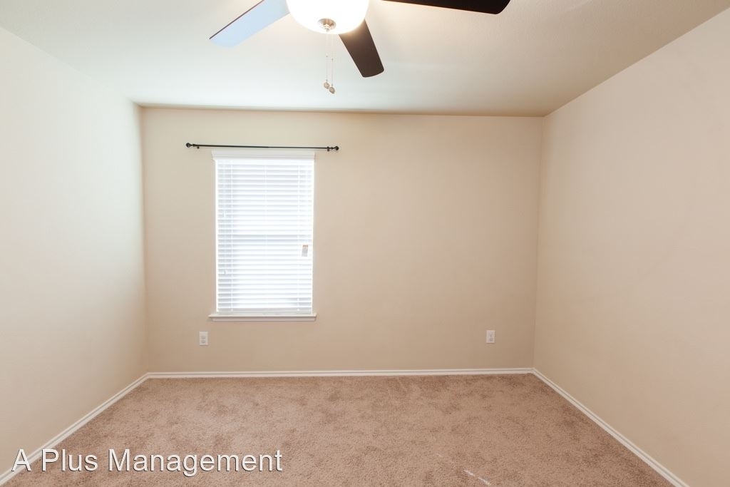 2117 Shady Glen - Photo 33