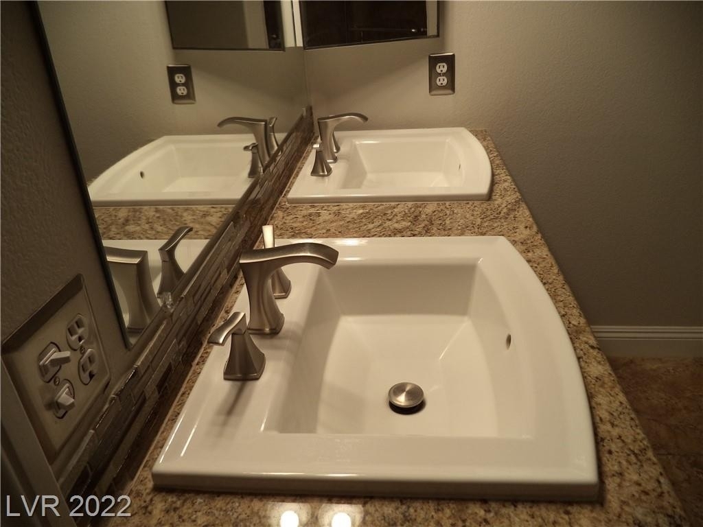 3605 Spanish Butterfly Street - Photo 20