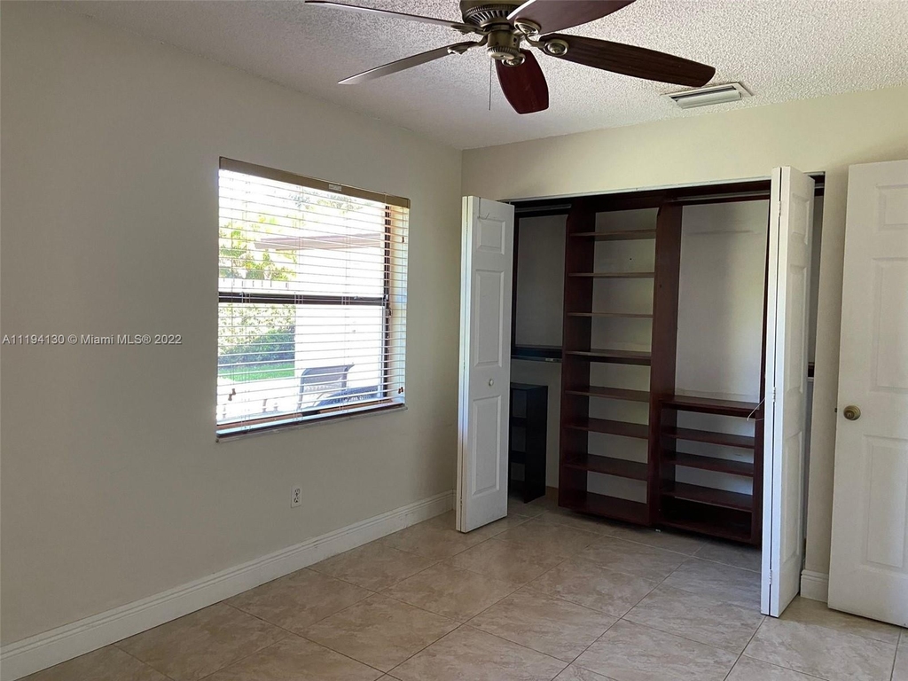 10908 Sw 134th Pl - Photo 25