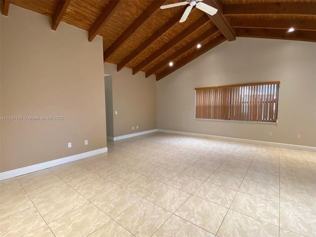 10908 Sw 134th Pl - Photo 13