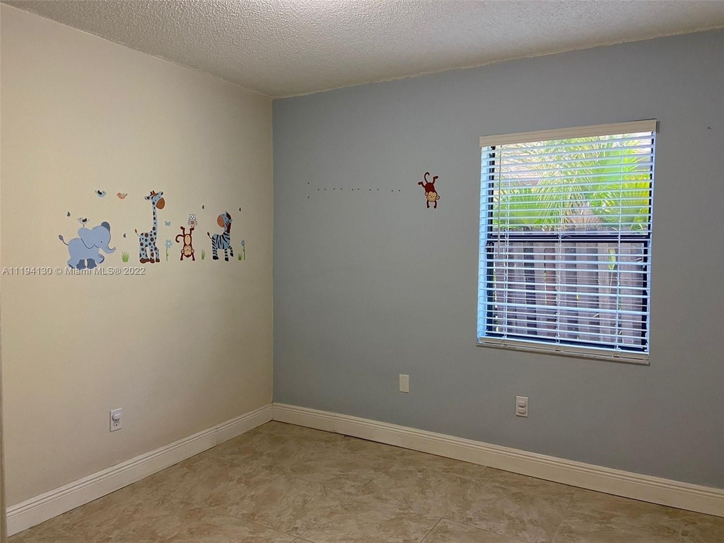 10908 Sw 134th Pl - Photo 29