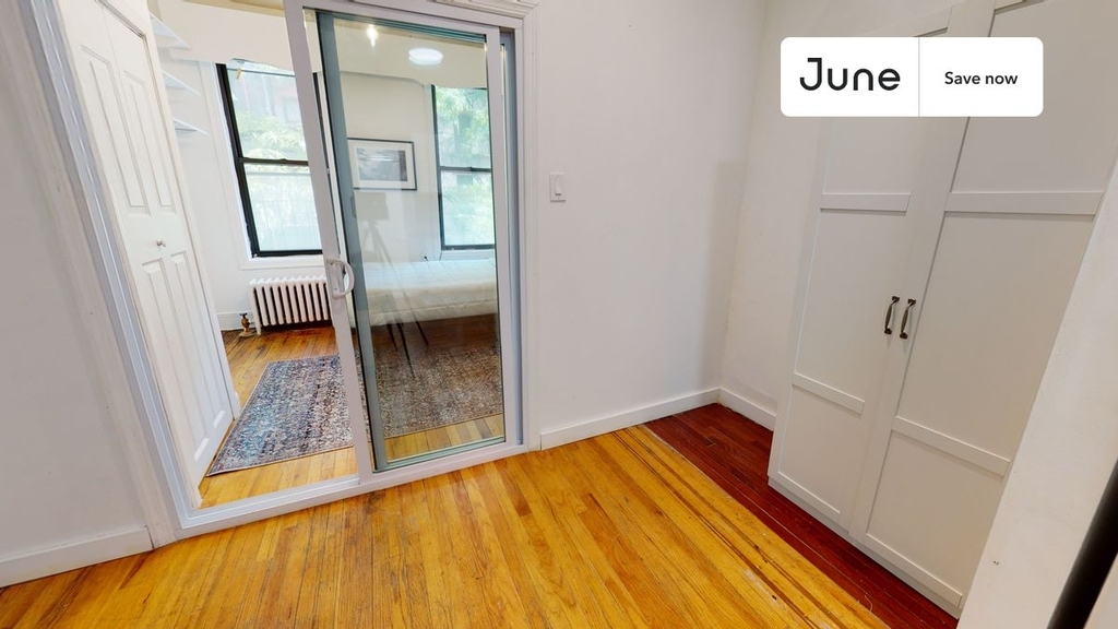 518 East 83rd Street - Photo 10