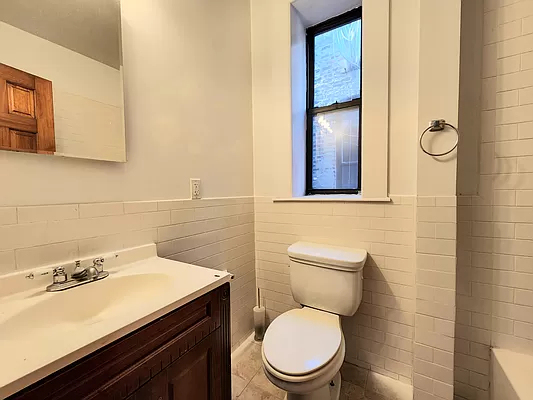 254 Broome Street - Photo 4