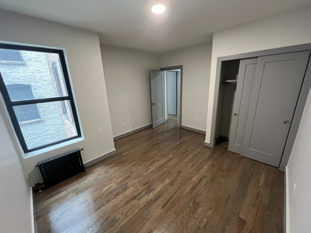 601 West 151st Street - Photo 8