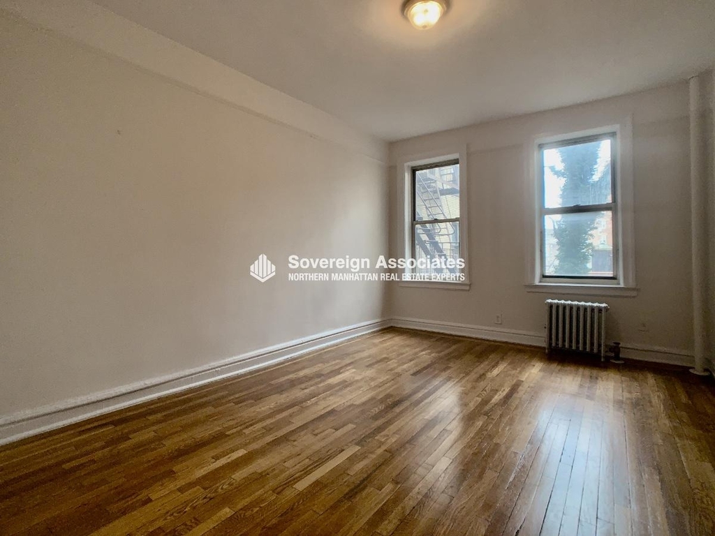 106 Pinehurst Avenue - Photo 2