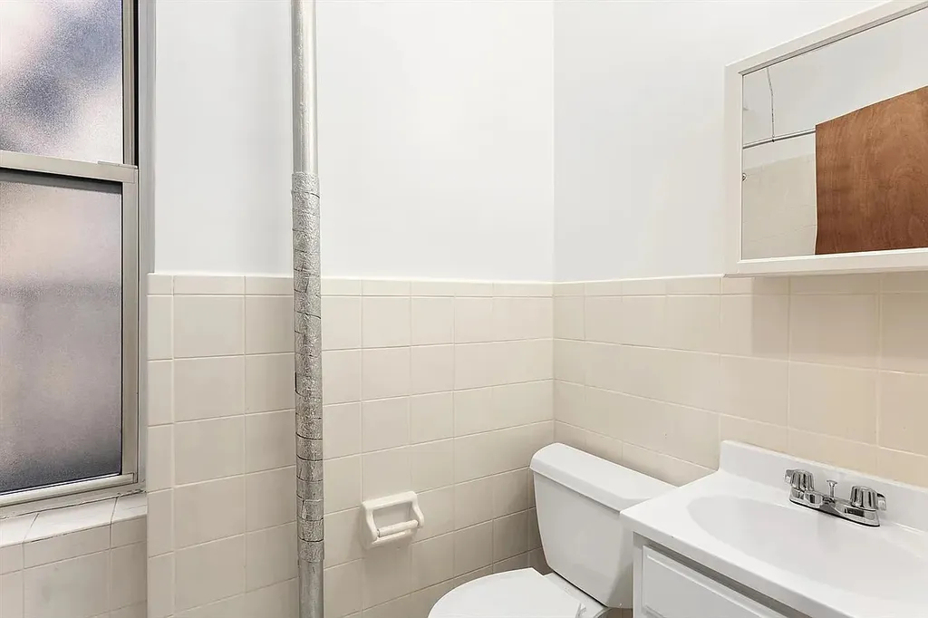 515 West 111th Street - Photo 6