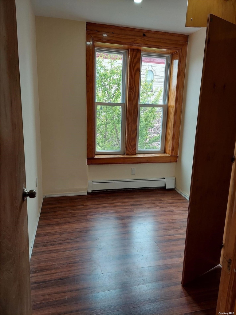 876 Belmont Avenue - Photo 2