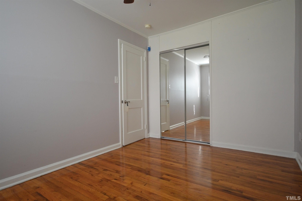 2363 Bernard Street - Photo 14