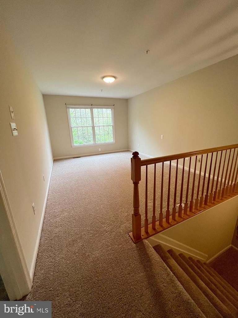 2791 Topmast Ct - Photo 9