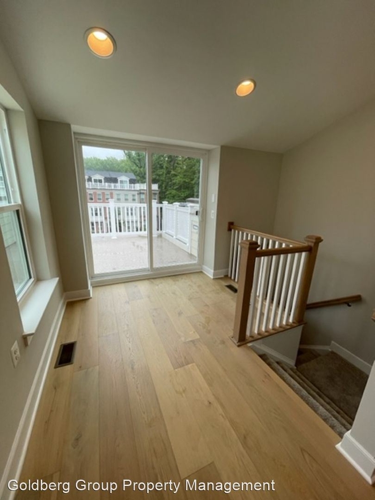 10324 Grosvenor Place - Photo 22