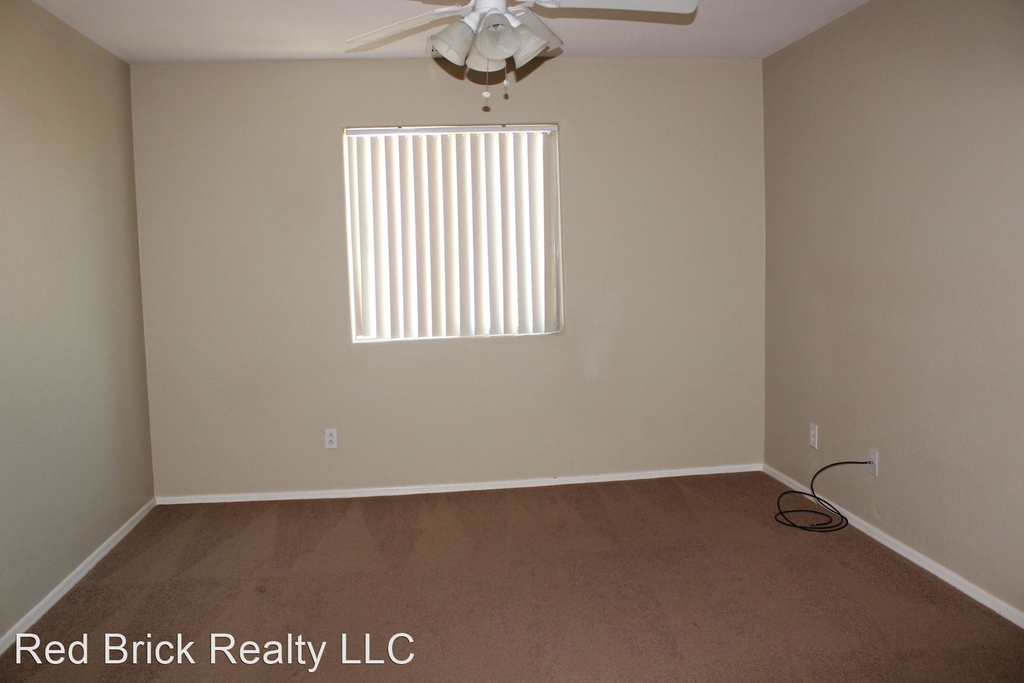 39471 N Carolina Ave - Photo 20