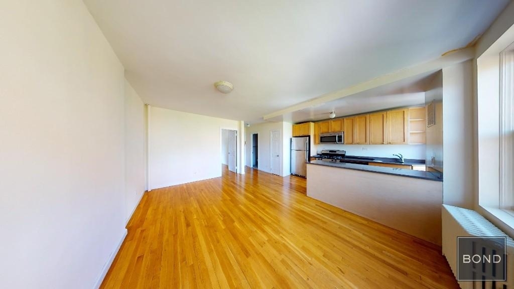 475 West Broadway - Photo 1