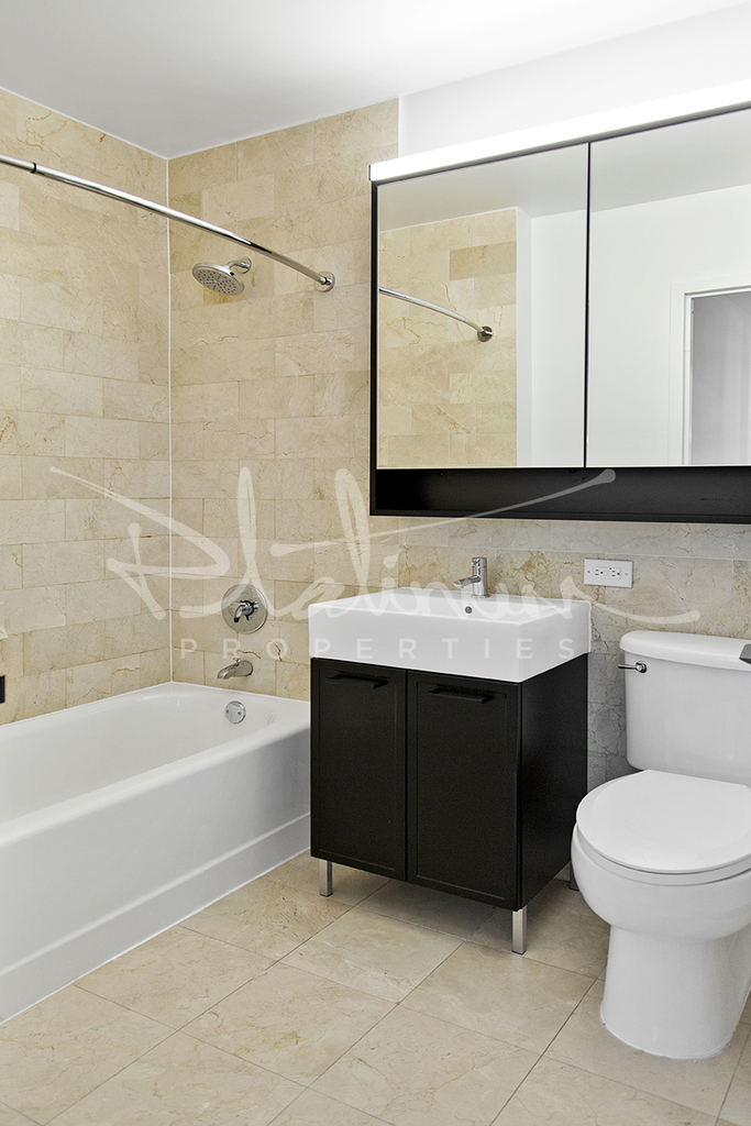  Wall Street, Unit 2202 - Photo 2