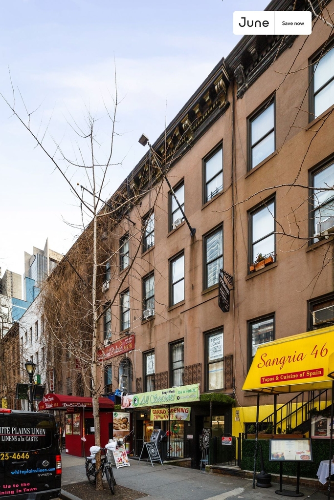 336 West 46th Street - Photo 7