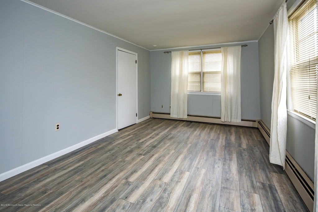 566 2nd Avenue - Photo 3