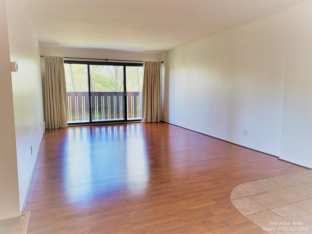 2126 Pauline Blvd # 203 - Photo 7