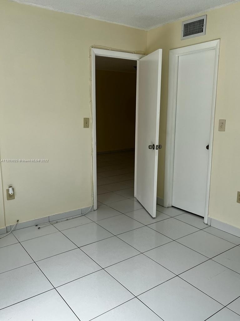 10000 Nw 80th Ct - Photo 12