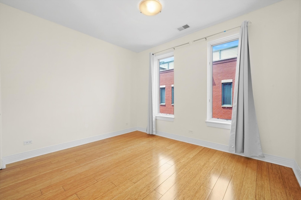 1055 W Monroe Street - Photo 12