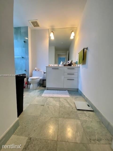 1050 Brickell Ave Apt 2710 - Photo 17