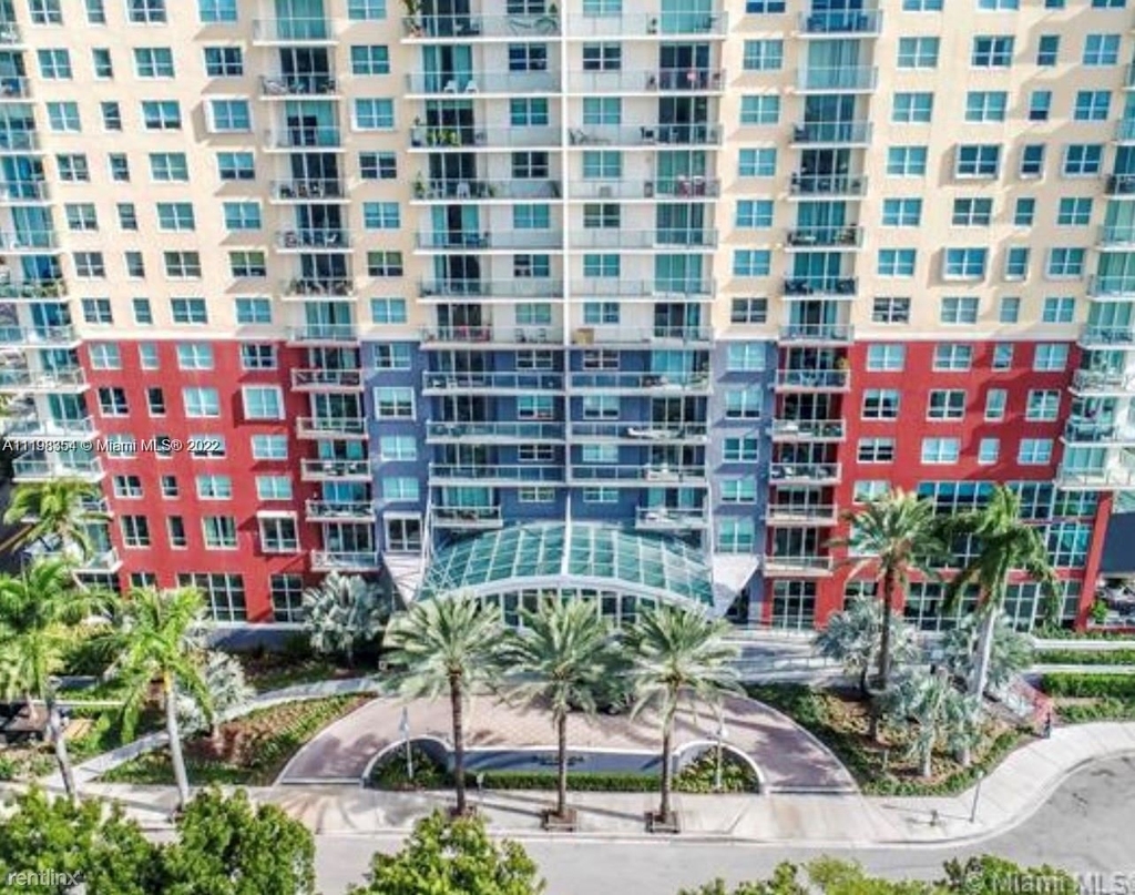 1155 Brickell Bay Dr # 302 - Photo 44