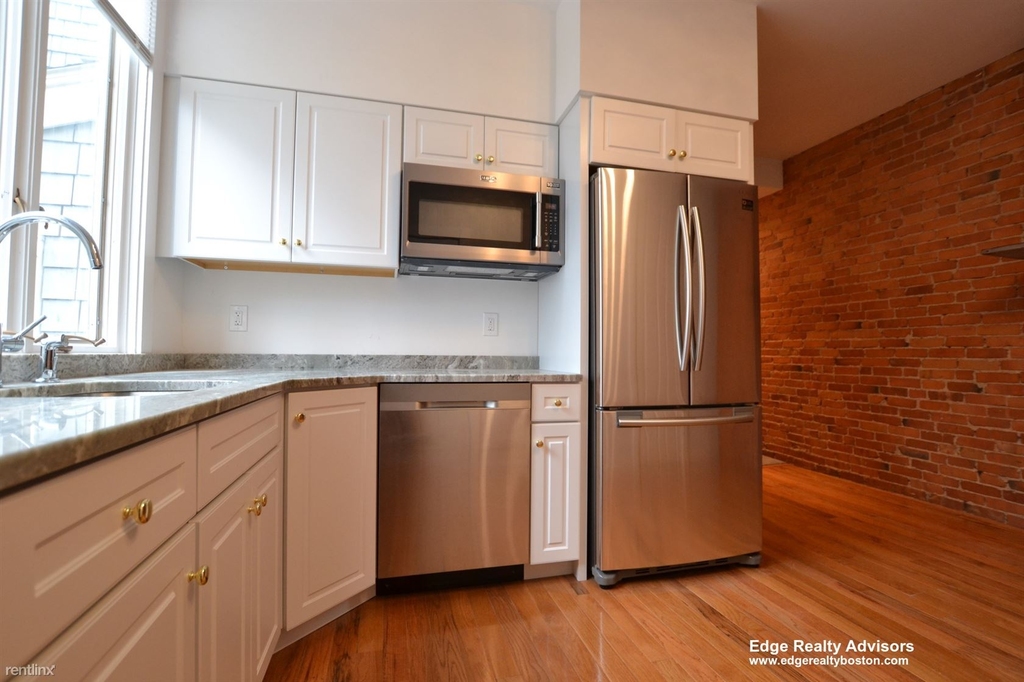 43 Aldie St # 1 - Photo 10