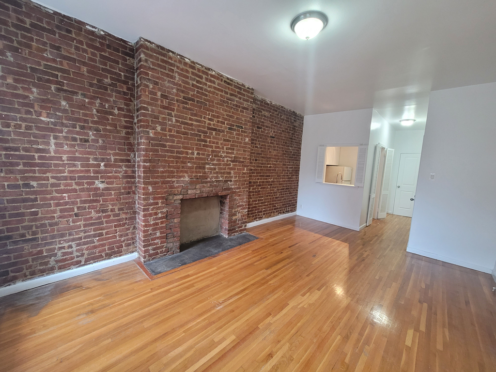 316 East 83rd Street - Photo 1