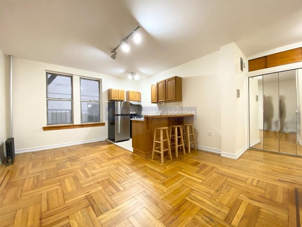 707 West 171st Street - Photo 2