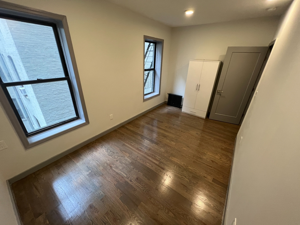 601 West 151st Street - Photo 13