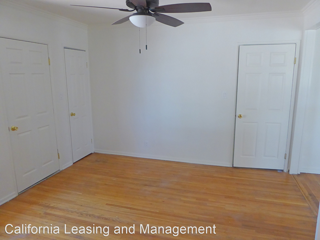 18600 Gilmore Street - Photo 2