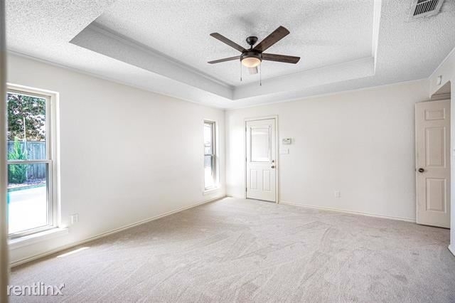 3303 Iris Court - Photo 18