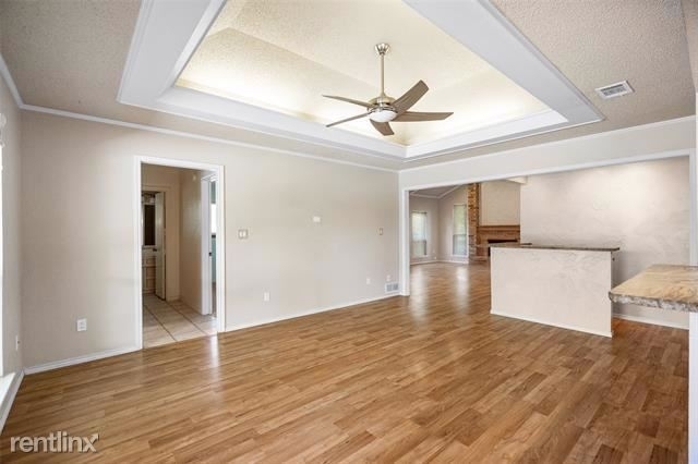 3303 Iris Court - Photo 14