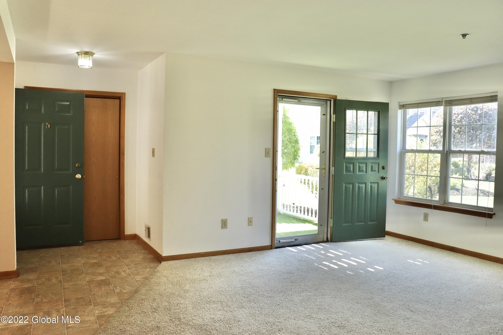 55 Elderberry Court - Photo 2