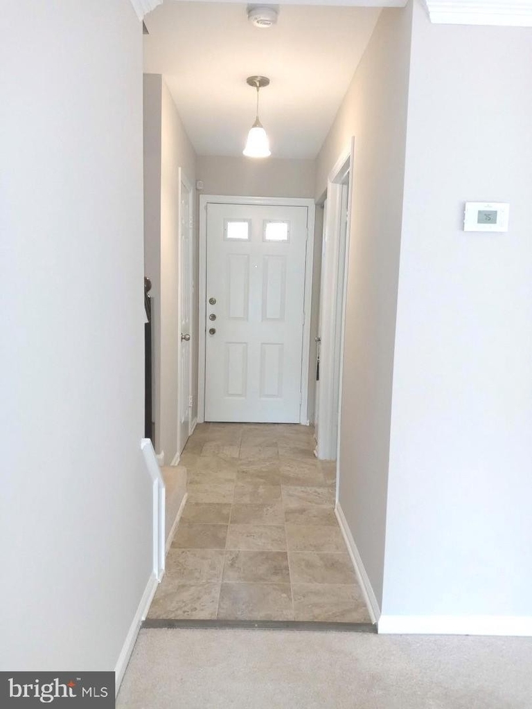 6586 Sand Wedge Ct - Photo 2