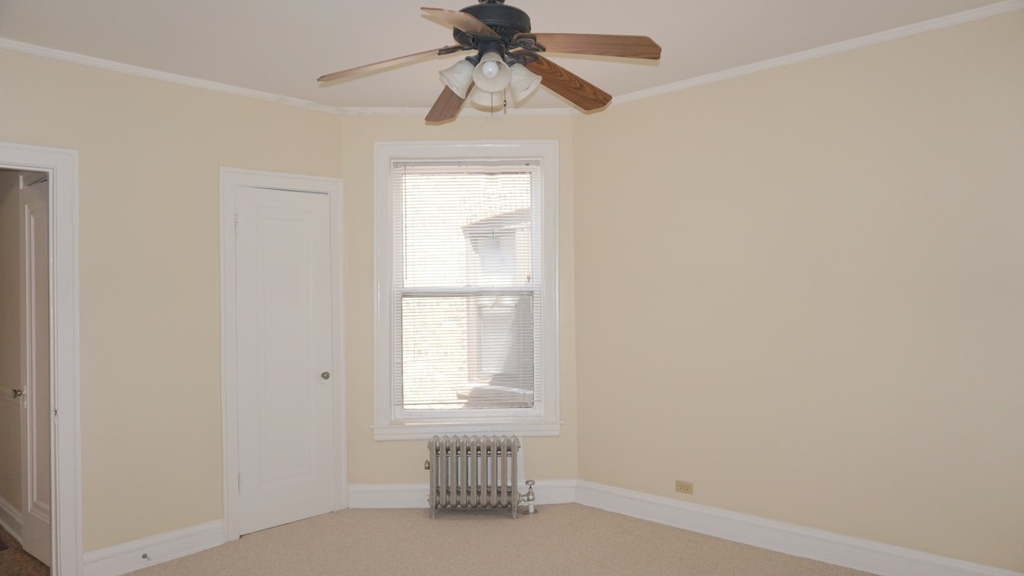 6136 N Oakley Avenue - Photo 3