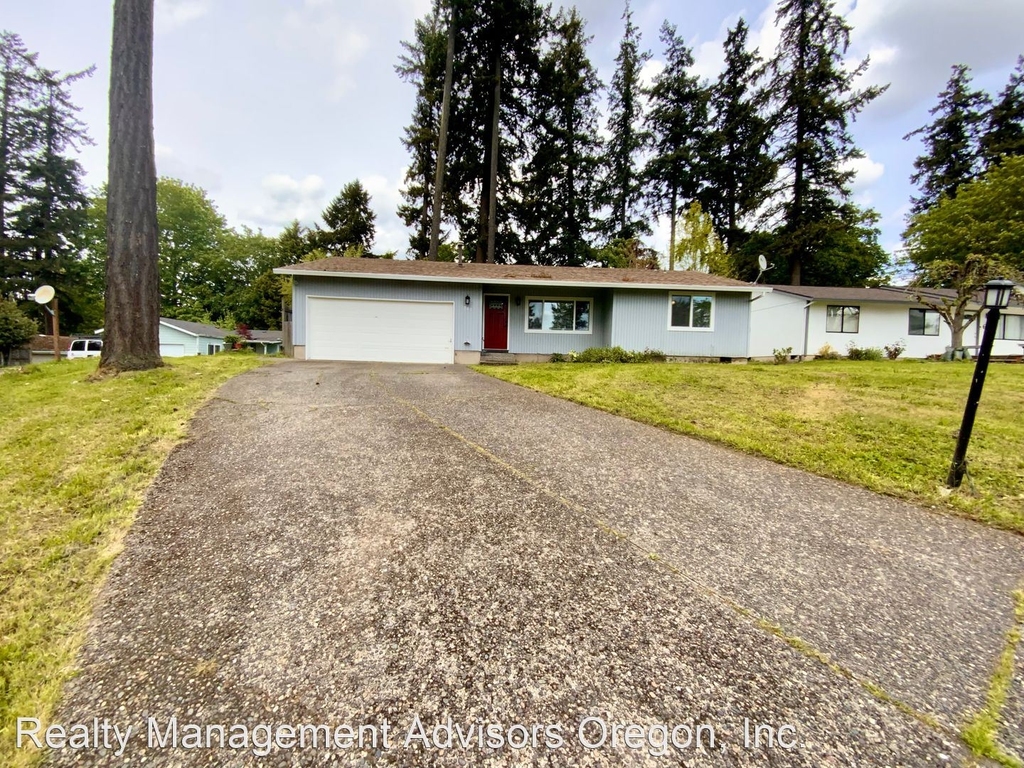 989 Se Fir Grove Loop - Photo 0