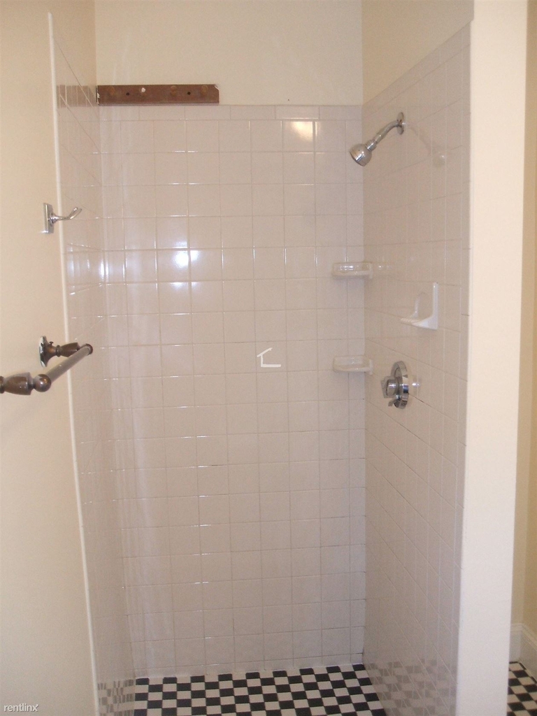 345 Market St Apt 3 - Photo 7