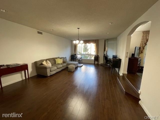 5333 Zelzah Ave Apt 239 - Photo 9