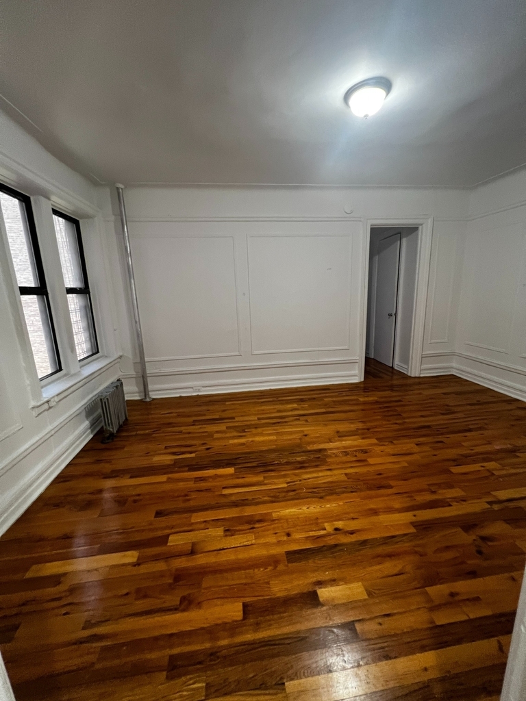 630 West 173rd Street - Photo 6