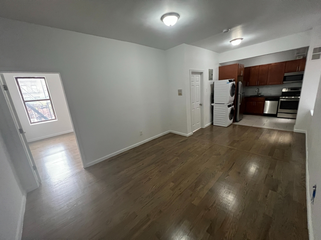 560 West 163rd Street - Photo 10