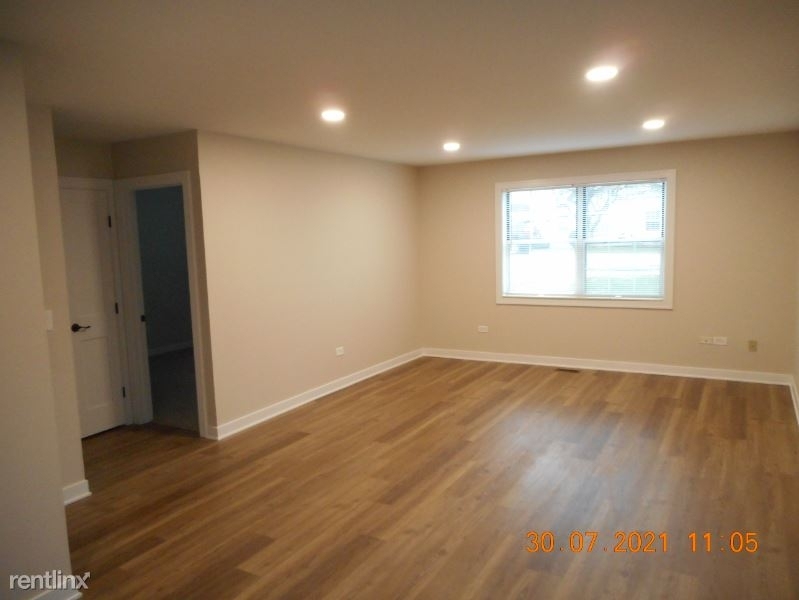 490 N. Lake Shore Drive - Photo 7