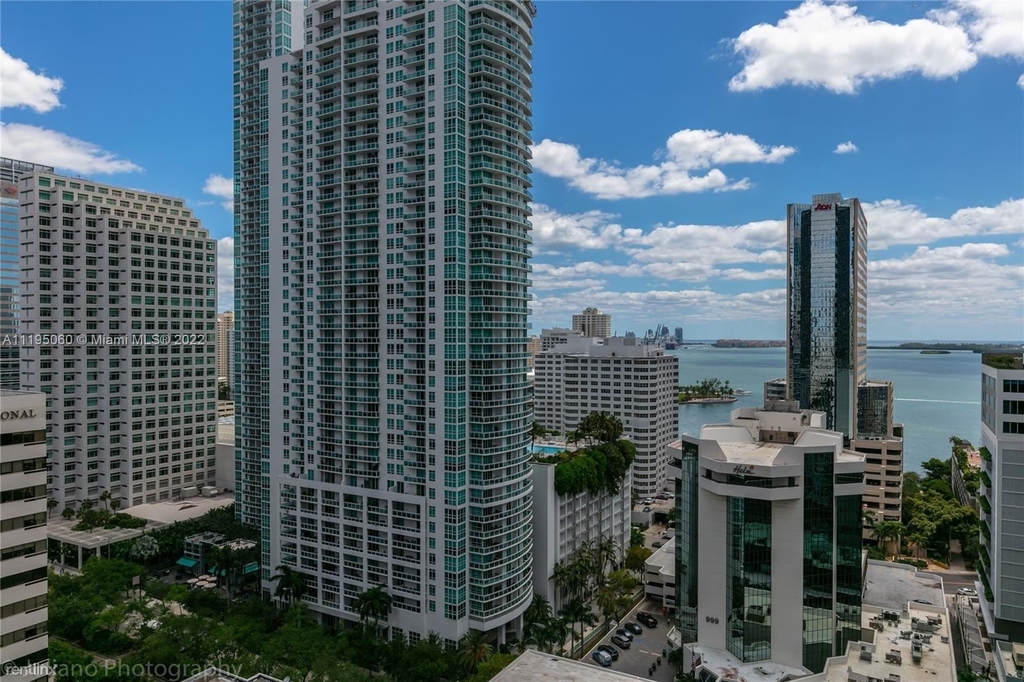 1010 Brickell Ave - Photo 3