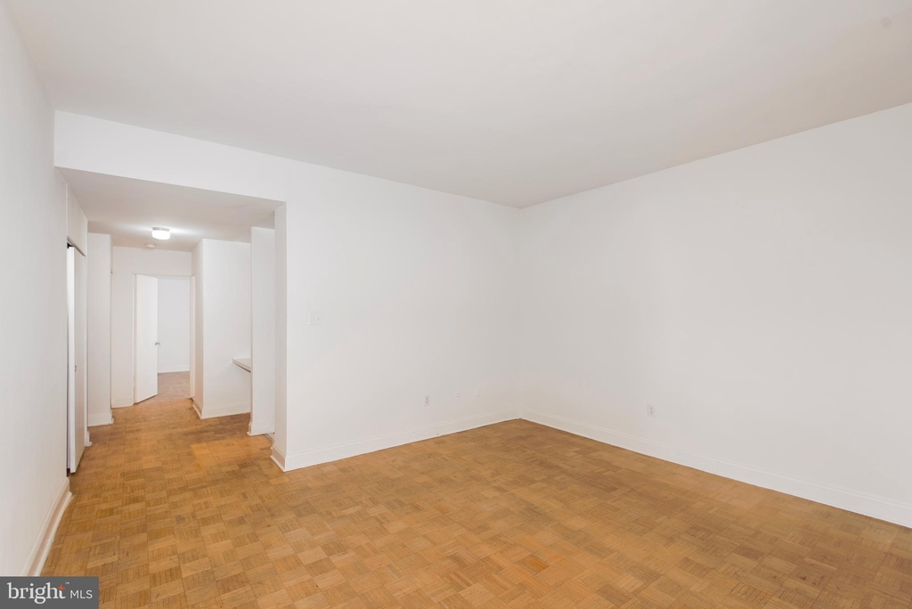 1218 Walnut Street - Photo 7