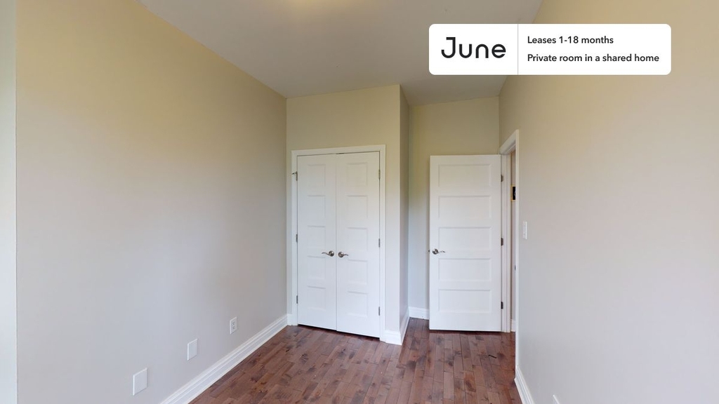 1127 Lafayette Avenue - Photo 1