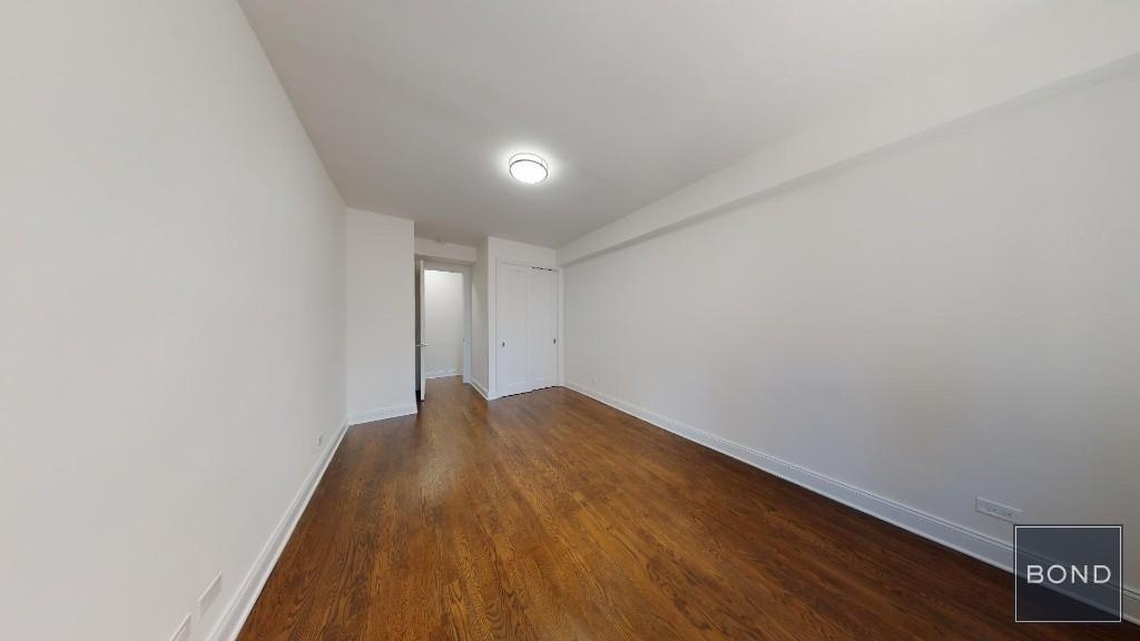 157 East 57th Street - Photo 11