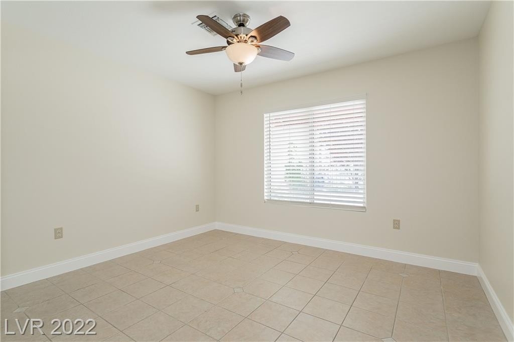 8608 Desert Holly Drive - Photo 18