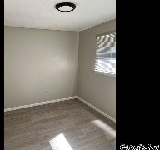 4725 Hoffman Road - Photo 3