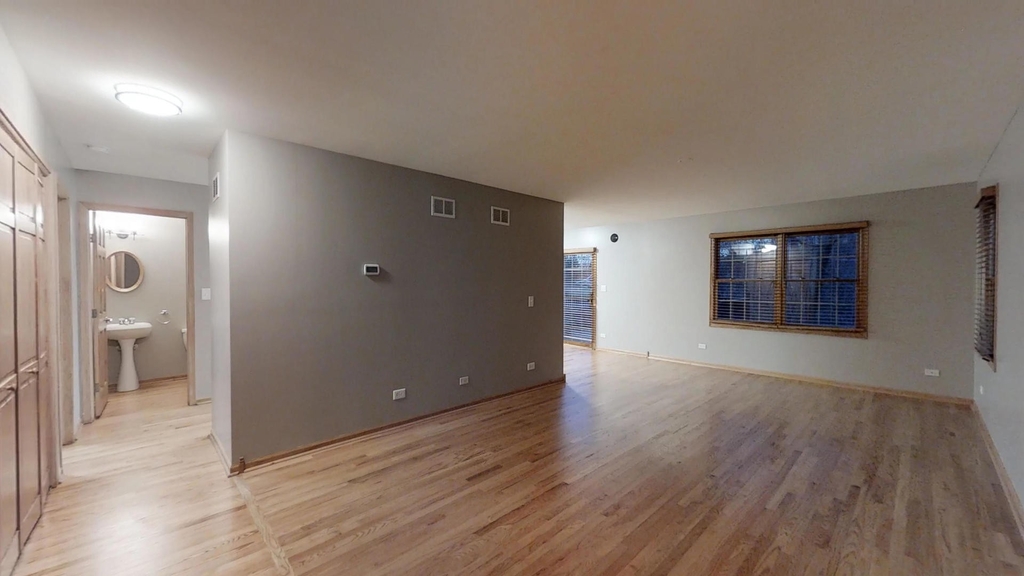 1112 Norfolk Street - Photo 5