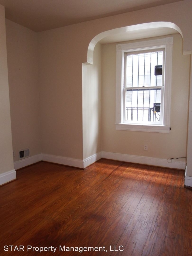 213 E. Mount Royal Ave. Apt 2 - Photo 5